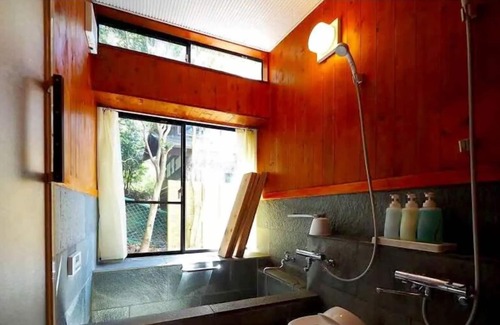 Atami Villa | Stylish Rental Villa with BBQ & Spa near Atami Station