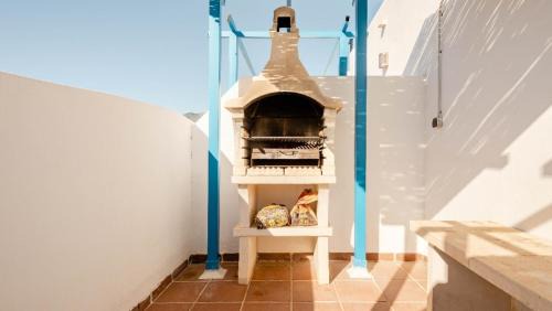 Torrequebrada Apartment | Seaside Penthouse with Pool and Perfect 10 Rating
