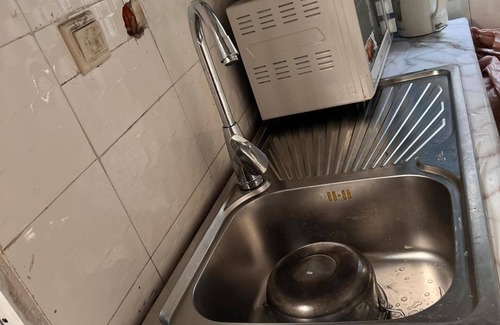 Limete Apartment | Budget-Friendly BCBG KinShasa Apartment with Kitchen Access