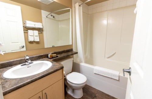 Fort McMurray Hotel | Pet-Friendly BCMInns Fort McMurray with Family Amenities