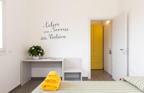 Selargius House | Pet-Friendly Bcolors Rooms with Breakfast in Selargius