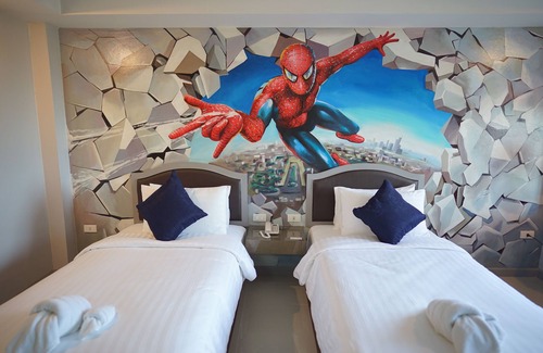 Ban Chang Hotel | Relax at BCP Hotel: Ocean View, Pool & Family-Friendly Fun