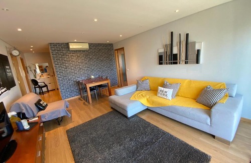Se Apartment | Pet-Friendly BD House: Rated 9/10 for Family Comfort