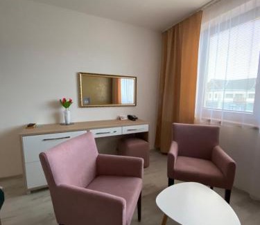 Besenova Apartment | Relaxing Bešeňová Apartmán Diamant with Ocean Views & Pool