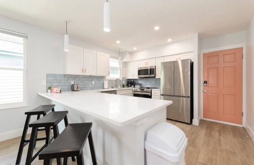 Neptune Beach House | Relax at Margaret House: Steps from the Beach & Ocean Views