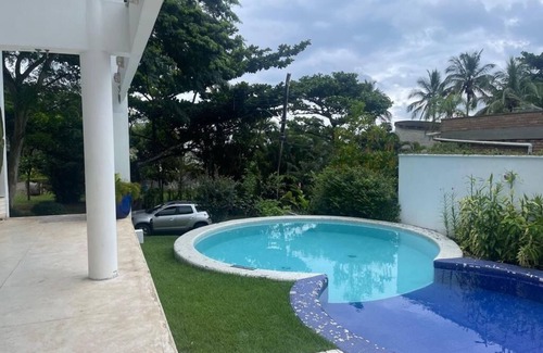 Praia do Toque-Toque Pequeno House | Relaxing Beach House with Pool in Toque-Toque Pequeno
