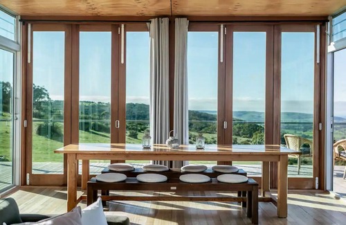 Inman Valley RV Rental | Reconnect with Nature and Your Group at BE Hotel