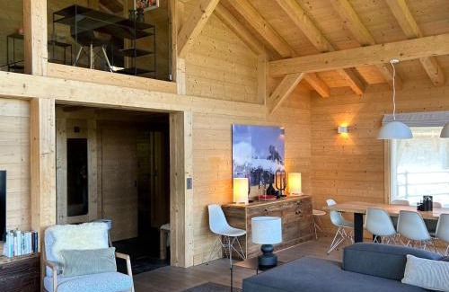 Vex Ski Chalet | Relax at Be Cool SAUNA & Luxury Chalet for 10 - 4 Stars