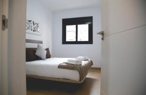 Angustias - Chana - Encina Apartment | Comfortable Stay at Be Free Granada: Pet & Child Friendly