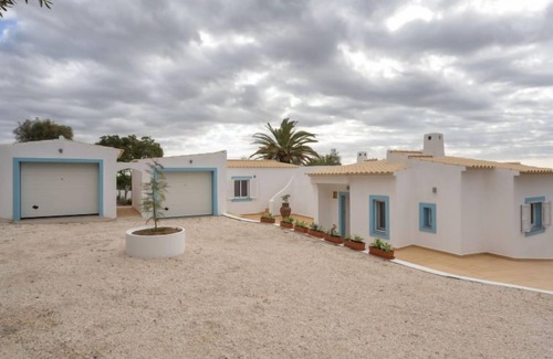 Alcalar House | Indulge in Oceanfront Bliss at Be Grateful by Interhome