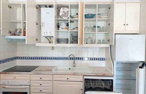 Mira Apartment | Explore Mira Villas: Cozy Apartment with Pool Access