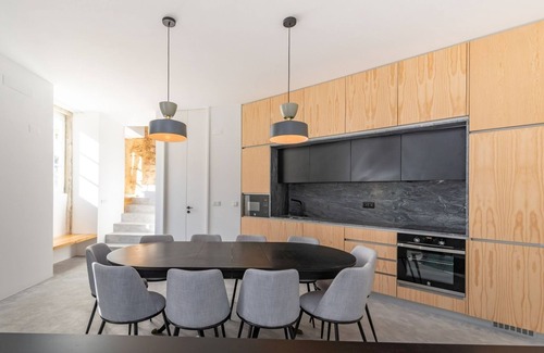 Santa Maria Maior Apartment | Discover Be Local - Historic Santo André House in Alfama