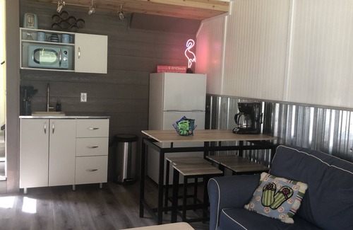 Vandalia Cottage | Explore Our Guest House on Lewis Lake - Rated 10/10!