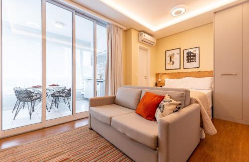 Liberdade Apartment | Experience Be Paulista Apartamento 46 with Pool & Hot Tub