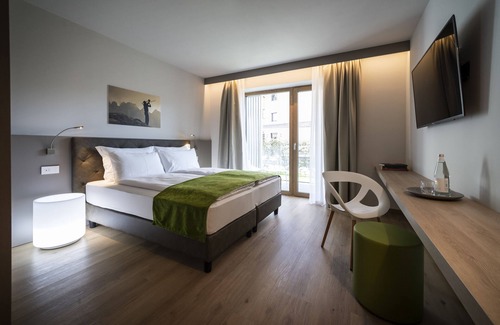 Cognola Hotel | Experience Be Place: 4-Star Stay with Spa & Restaurant