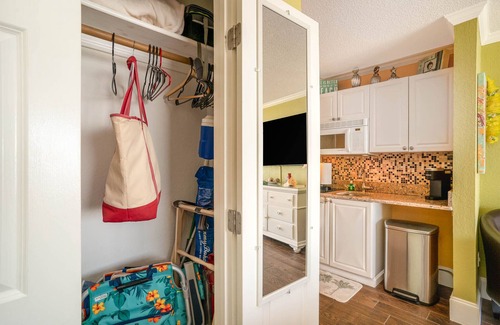 Myrtle Beach Condo | Romantic Oceanfront Suite with Amazing Views & Spa Access