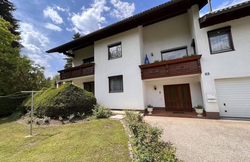 Unterburg am Klopeiner See Apartment | Cozy Apartment for 4 with Lake View, Balcony & Parking