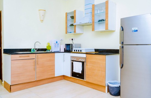 Diani Beach Apartment | Cozy Beach Access Hotel with Pools, Gym, and WiFi