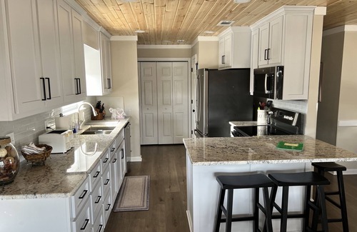 Port St. Joe Cottage | Beachfront Retreat with Bay Access & Top Guest Rating!