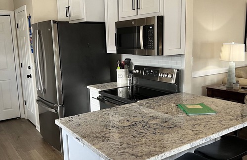 Port St. Joe Cottage | Beachfront Retreat with Bay Access & Top Guest Rating!