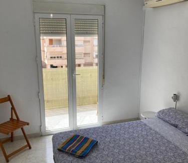 Vista Hermosa House | Cozy Beachside Rooms with Oceanfront Views and Kitchenette