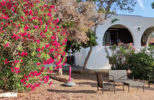 San Antonio Bay Villa | Beach and Tennis: Oceanfront Escape with Pool & Breakfast