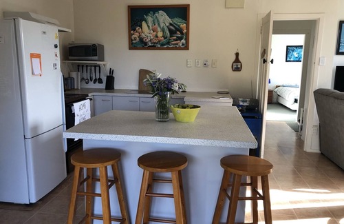 Orere Point House | Idyllic Beachfront Retreat with Ocean View & Pet-Friendly Stays