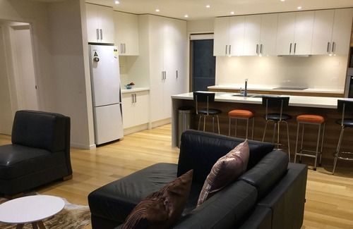 Kennett River House | Scenic Views Near Kennett River Beach Await You