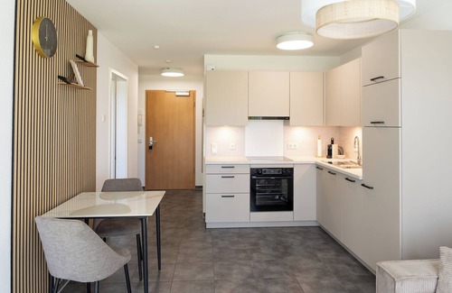 Juliusruh Apartment | Oceanfront Retreat Steps from the Beach - Dog Friendly!