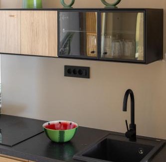Podgora Apartment | Oceanfront Beach Apartment with Stunning Ocean Views