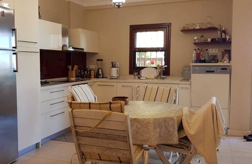 Dagbelen House | Oceanview Apartment with Large Terrace, Rated 10/10