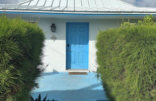Treasure Cay House | Beachfront Retreat at Treasure Cay - Rated 10/10 by Guests
