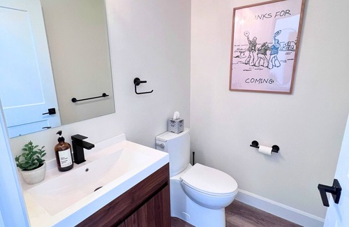 Wyoming House | Relaxing Beach Bliss Retreat with Hot Tub & Family Amenities