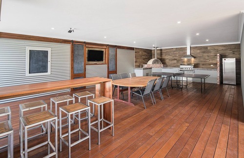 West Busselton House | Family-Friendly Beach Break with Top Amenities & 9.8 Rating
