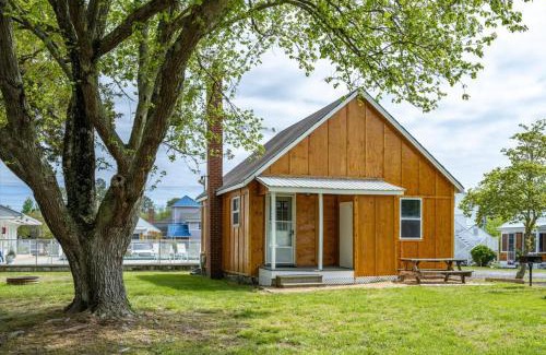 West Ocean City Other | Beach Bum West-O Cabins: Oceanfront Retreat with Pool Access