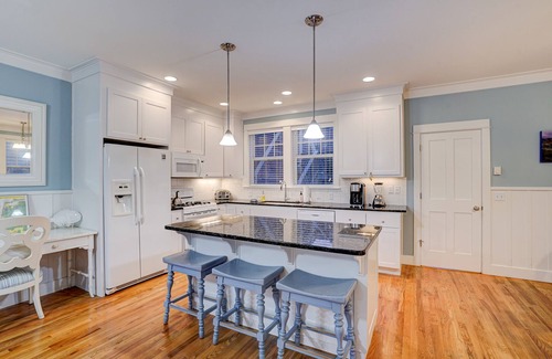 Nelscott House | Beach Bungalow Retreat with Pool, Hot Tub & Ocean Views