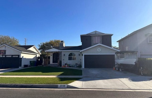 Harbor House | Family-Friendly Beach City Home with Kitchen Amenities