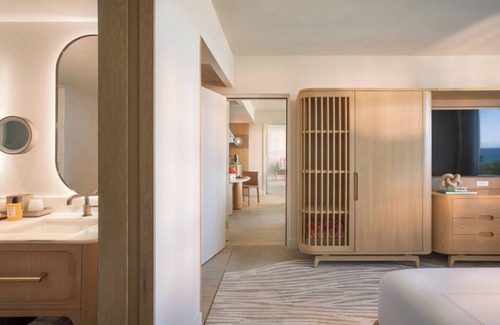 Boca Raton Resort | Relax at Beach Club at The Boca Raton - 4-Star Family Retreat