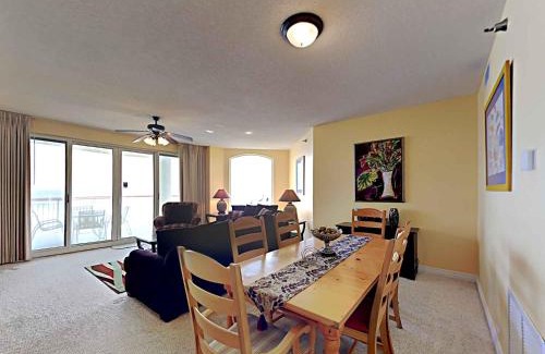 Navarre Beach Apartment | Beach Colony Resort East Navarre Beach #5C