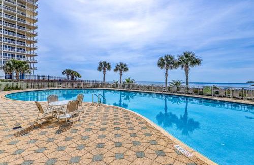 Navarre Beach Apartment | Oceanfront Haven: Beach Colony Resort West 10F