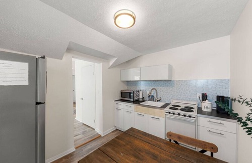 Michigan City Apartment | Beautiful Beach Condo Steps from Lake Michigan - Rated 10/10