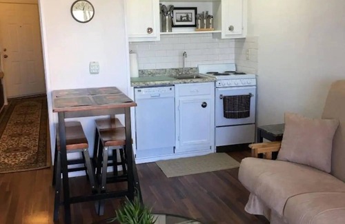 North Beach Condo | Ocean View Beach Condo in Corpus Christi with Hot Tub