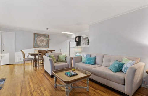 Carlsbad Village Cottage | Charming Beach Cottage Steps from the Shore in Carlsbad