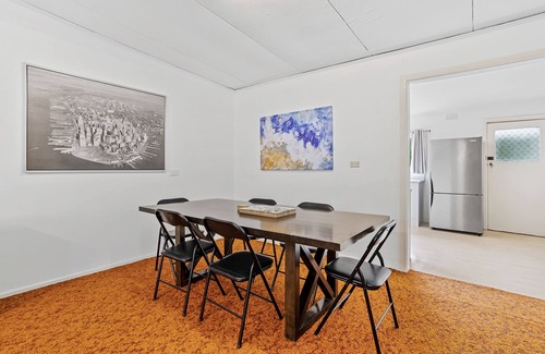 Flinders House | Cozy Beach Cottage Retreat in the Heart of Flinders