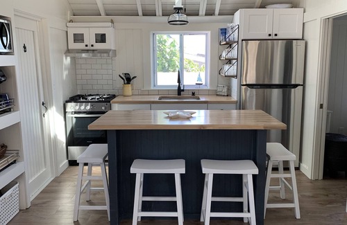 Dennis Port Cottage | Beach Cottage …. Steps to Nantucket Sound!