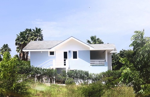 Marie Pampoen House | Beach Culture House: Embrace the Coastal Lifestyle