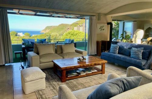 Robberg Beach House | Oceanfront Bliss at Beach End Plettenberg Bay - 4 Stars