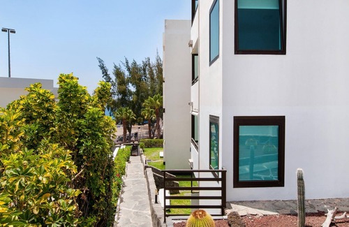 San Agustin Apartment | Unforgettable Beachfront Apartment Siesta 21 in San Agustin