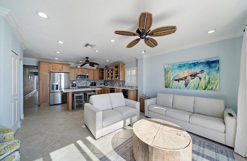 Siesta Key Village House | Exceptional Oceanfront 3BR Villa Steps from Siesta Key