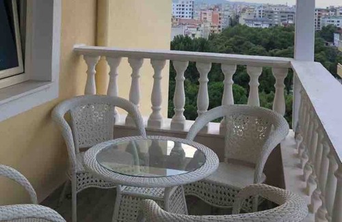 Durres Apartment | Beach Front Adriatic East View Apartment